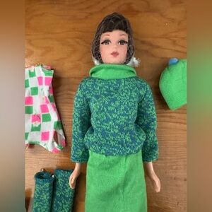 Francie! Barbie’s cousin. This is a reproduction from Mattel. Good condition.